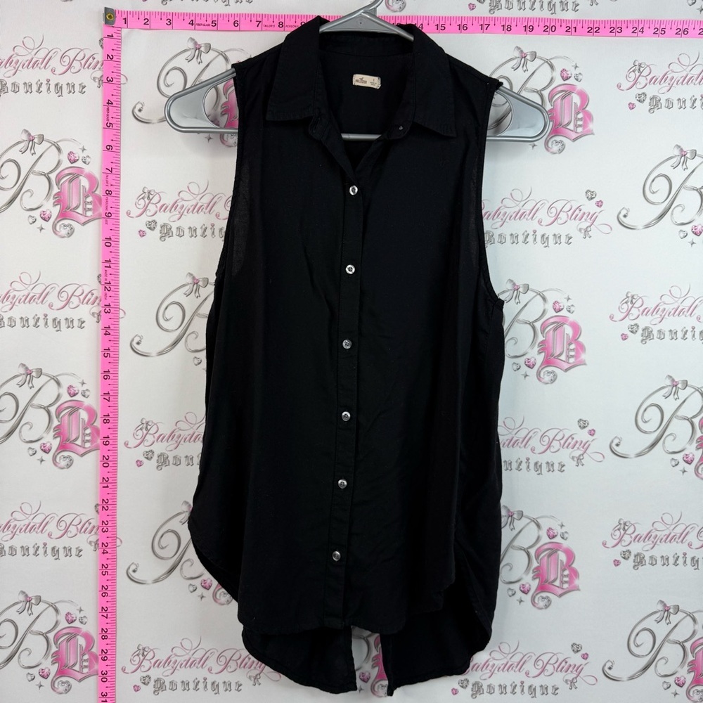 Hollister tank top button up Black Sleeveless Button-Down Shirt top